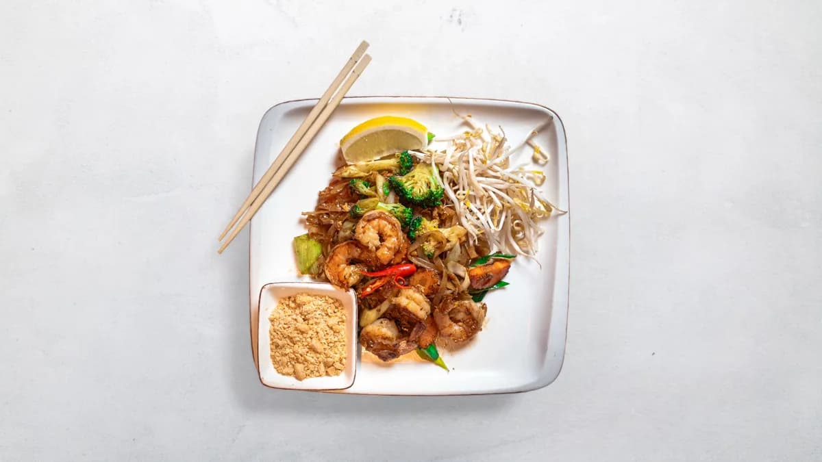 Pat Thai Gai / Tofu / Koong