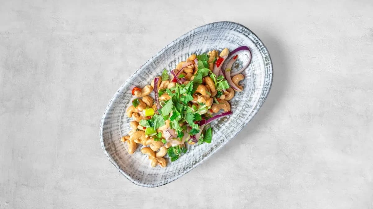 Hot Thai Cashew