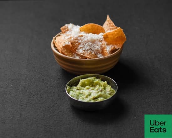 Nachos & Guac