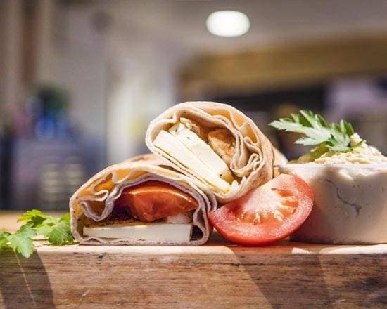 Grilled Pita Halloumi