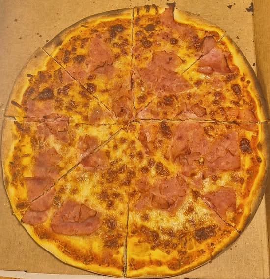 Pizza Vesuvio
