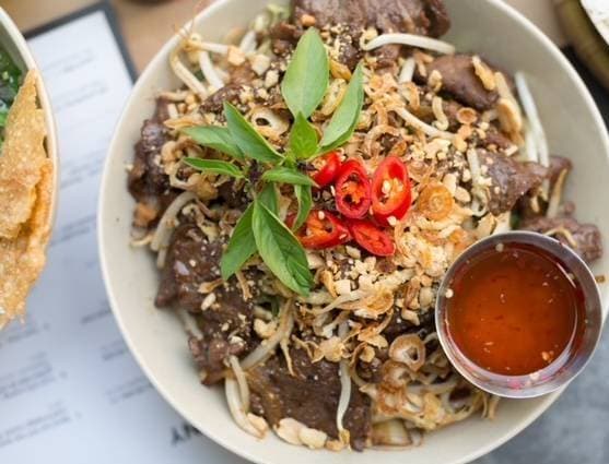 Bun Thit Xao Xa