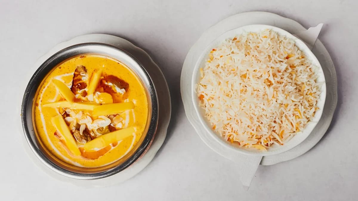 Mango/papaya Chicken Balti