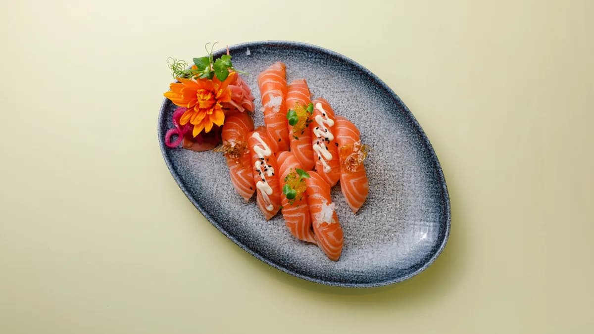 Laxnigiri - 8 bitar