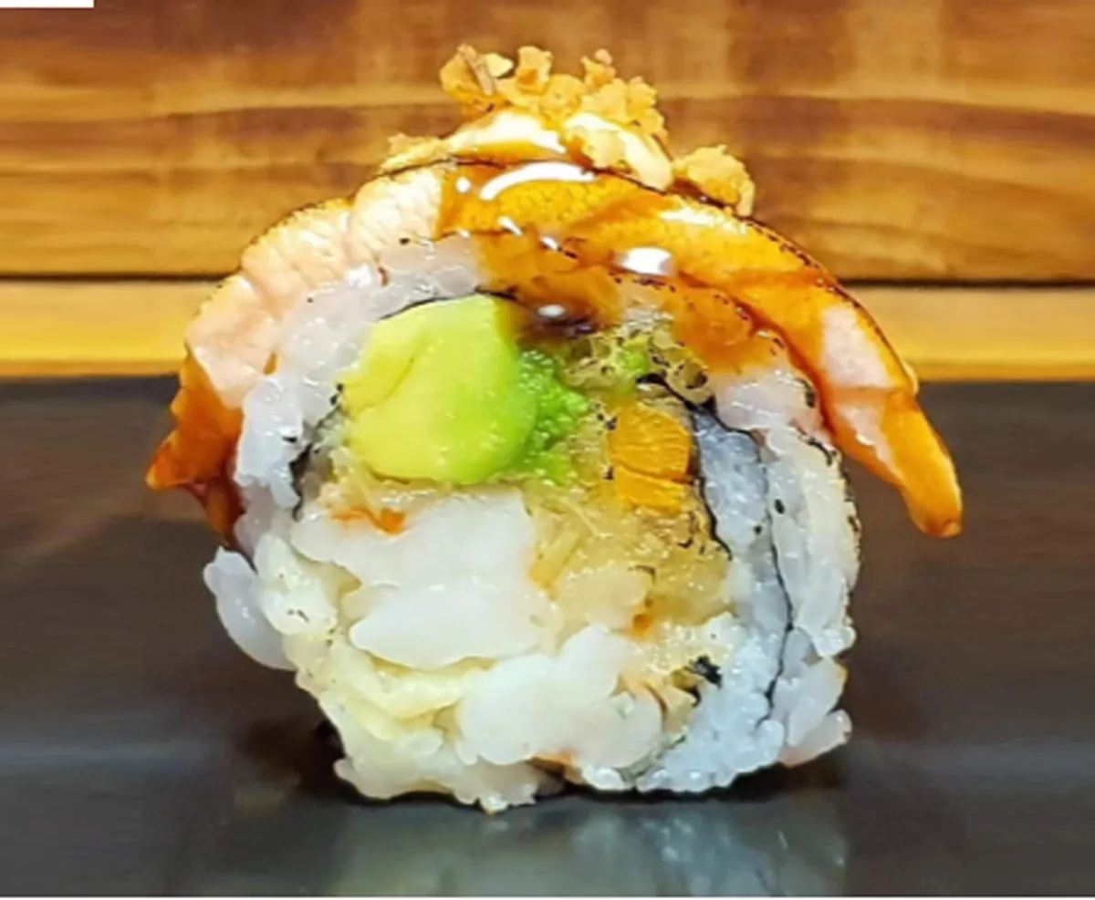 Tempura Deluxe Roll