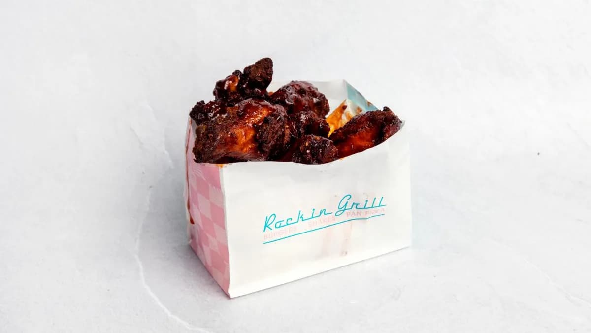 Hot Wings (6-7pcs)