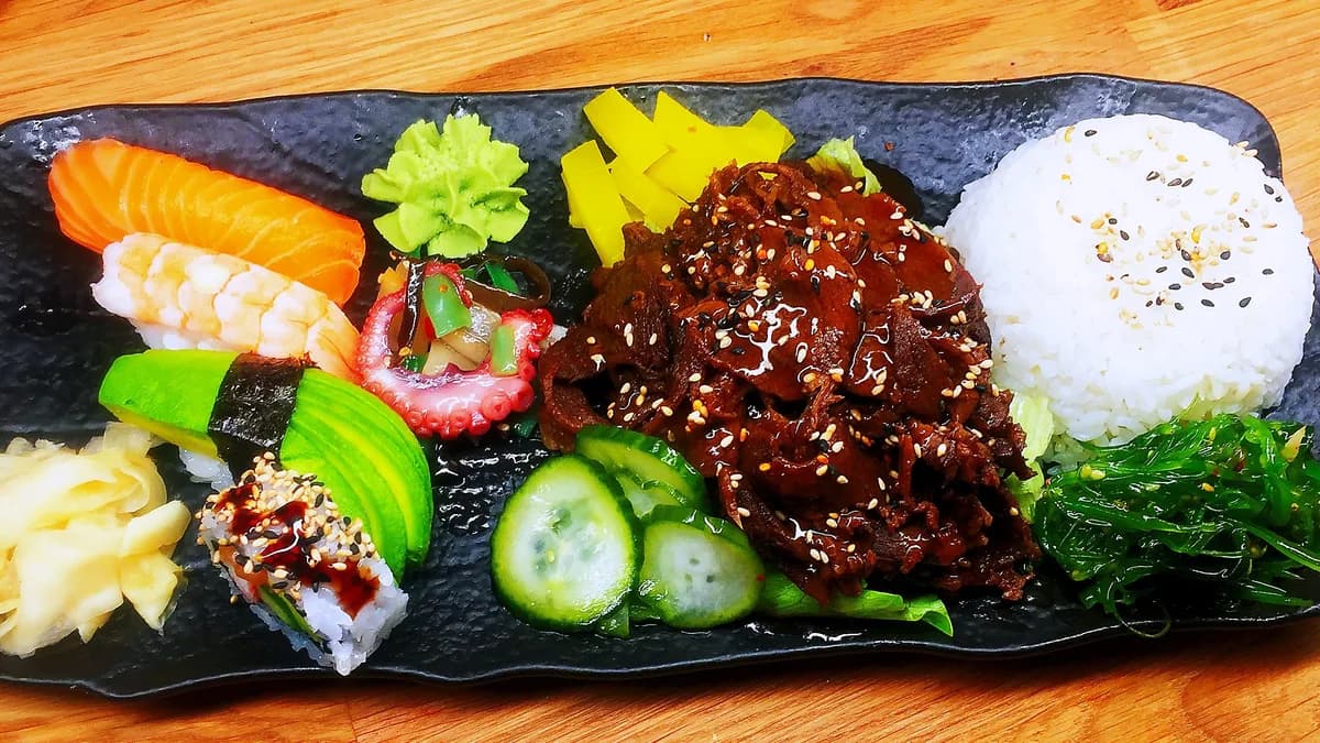 Sushi & Yakiniku