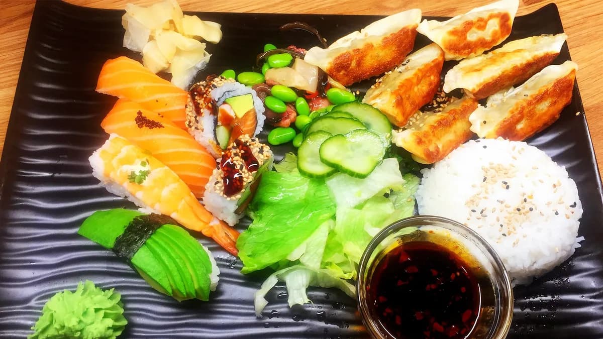Sushi & Dumplings