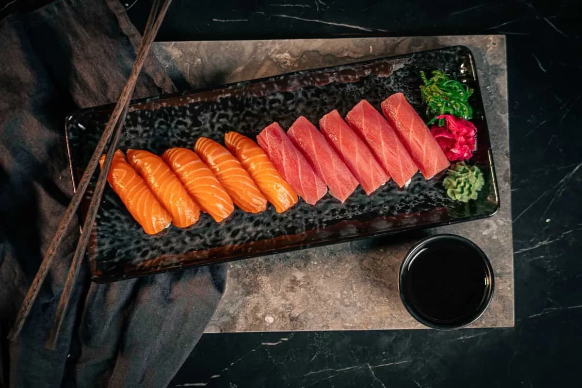 SHAKE TUNA