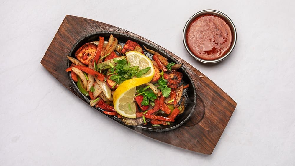 Chicken Tikka Sizlar